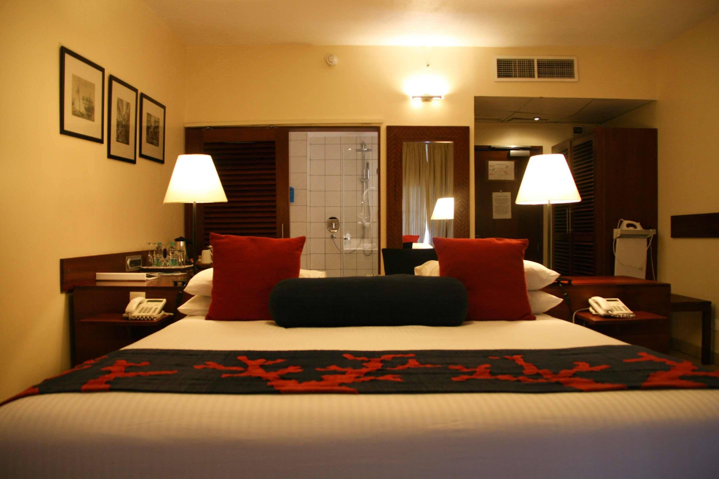 Coral Beach Hotel Daressalam Exterior foto